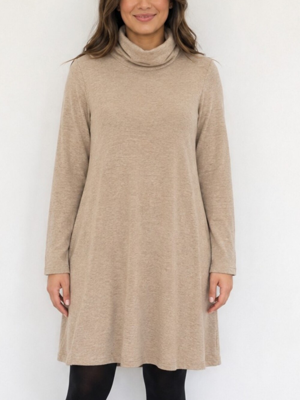 Suzy Shier Beige Turtleneck Sweater Dress Large Soft Knit Long Sleeve Casual L